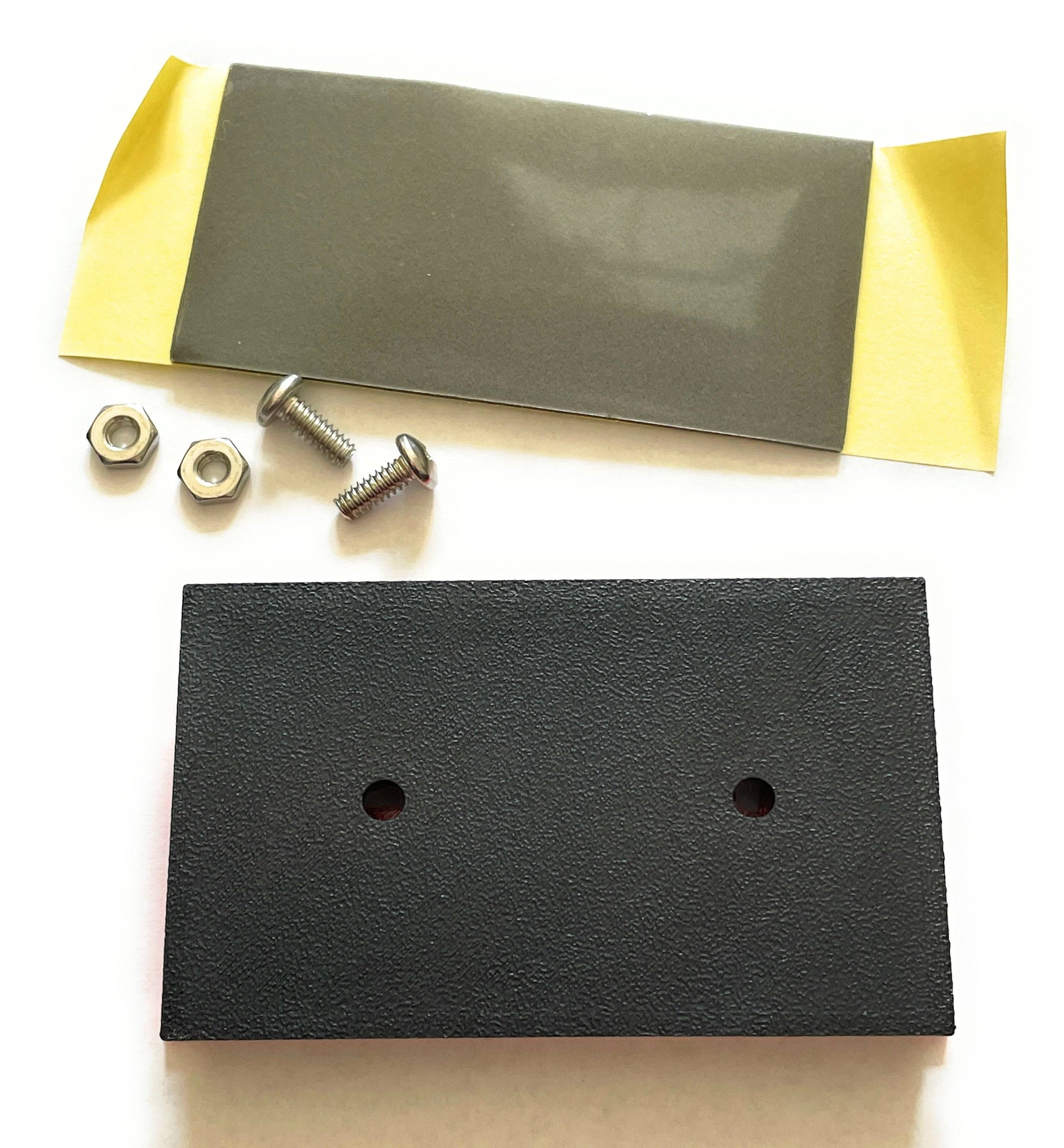 Mailbox flag for stone or brick mailboxes is easy to install with mounting hardware included.